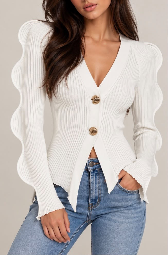 Cardigan In Maglia Scanalata Panna con Maniche a Onde e Bottoni Dorati