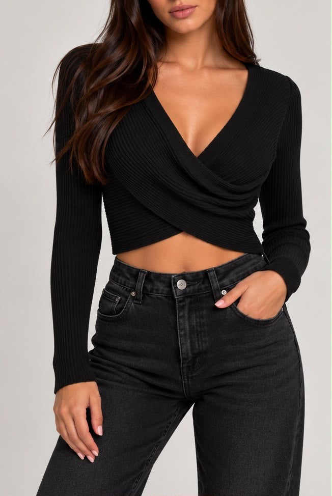 Crop Top a Coste con Scollo Incrociato a V